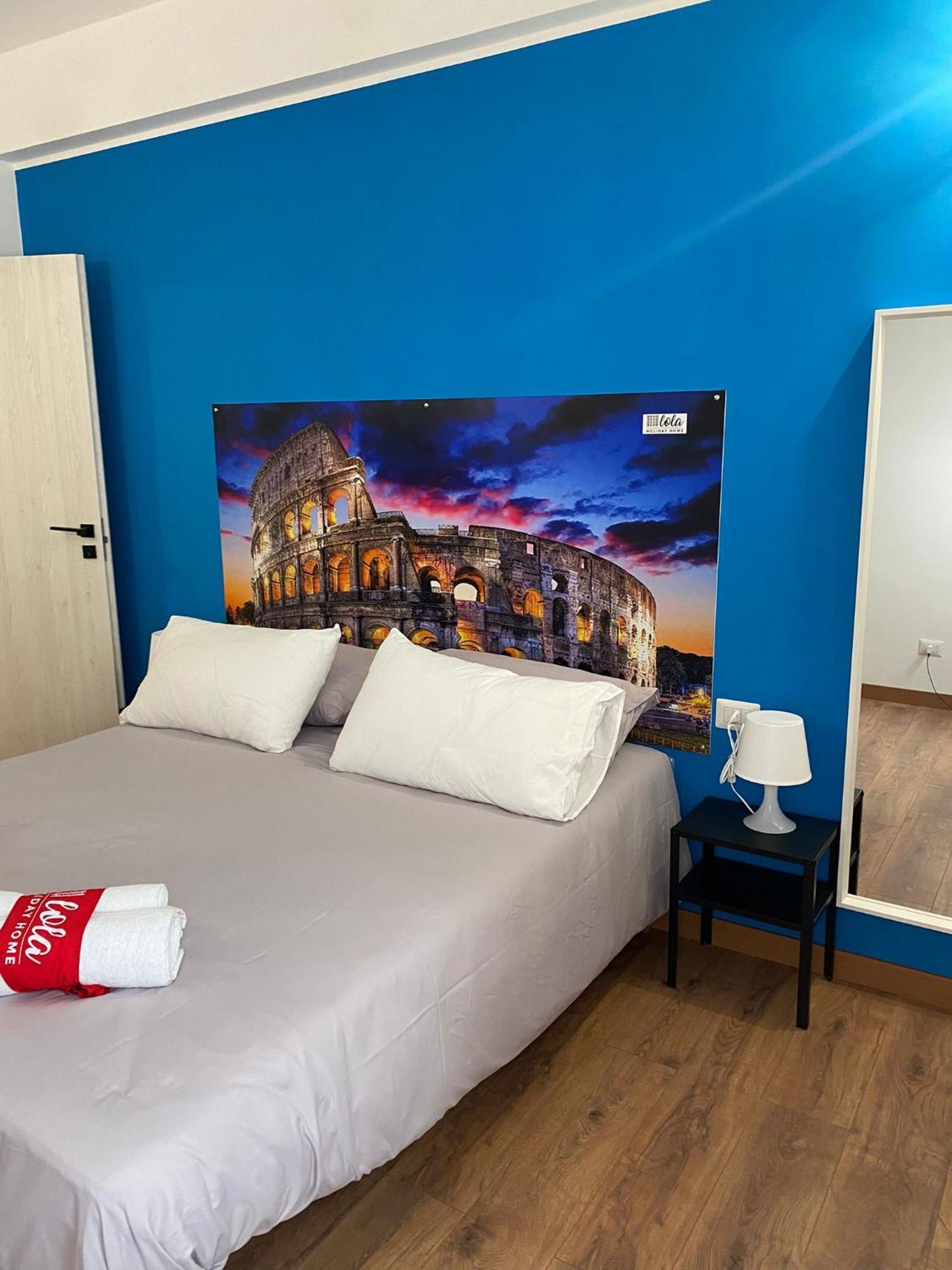 Lola Home, Ostiense Rome